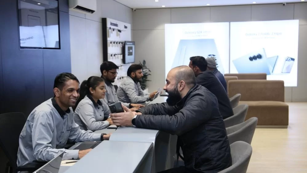 Samsung Marks 30 Years of Service Innovation and Customer Support in India